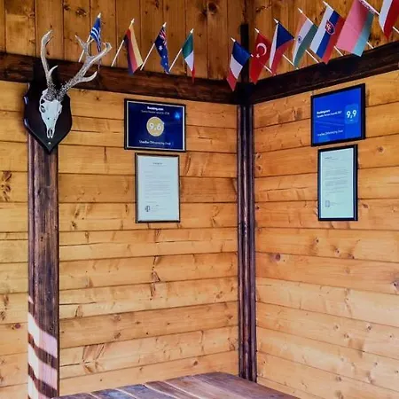 Usadba Okhotnichiy Dvor Landhaus *