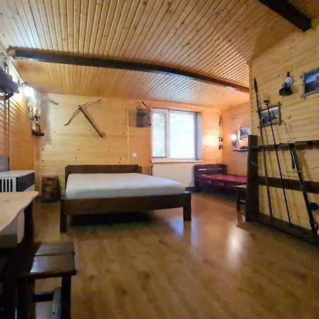 Usadba Okhotnichiy Dvor Country house *