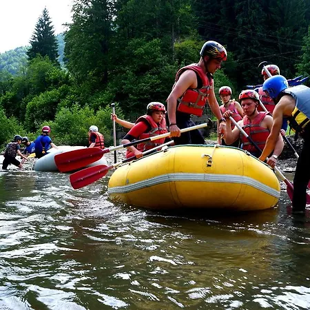 Country house Usadba Okhotnichiy Dvor Yabluniv