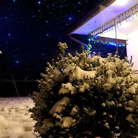 Usadba Okhotnichiy Dvor Летний дом Yabluniv