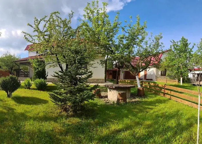 Usadba Okhotnichiy Dvor *