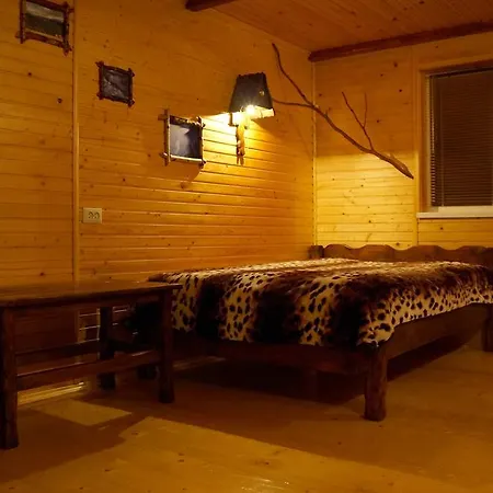 Lantställe Usadba Okhotnichiy Dvor Yabluniv