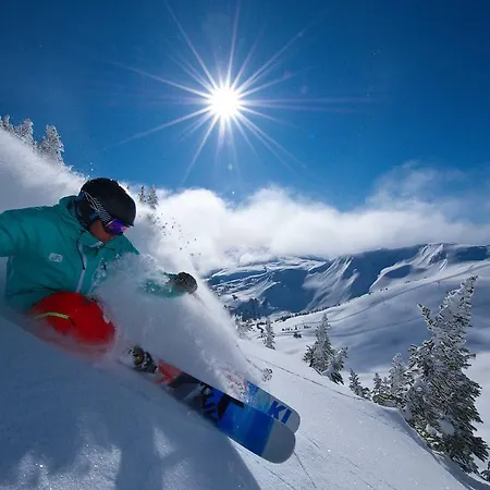 Lantställe Usadba Okhotnichiy Dvor Yabluniv